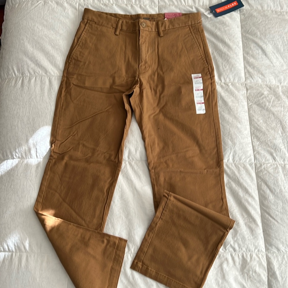 NWT, Old Navy 30 x 30 men’s ultimate straight pants.